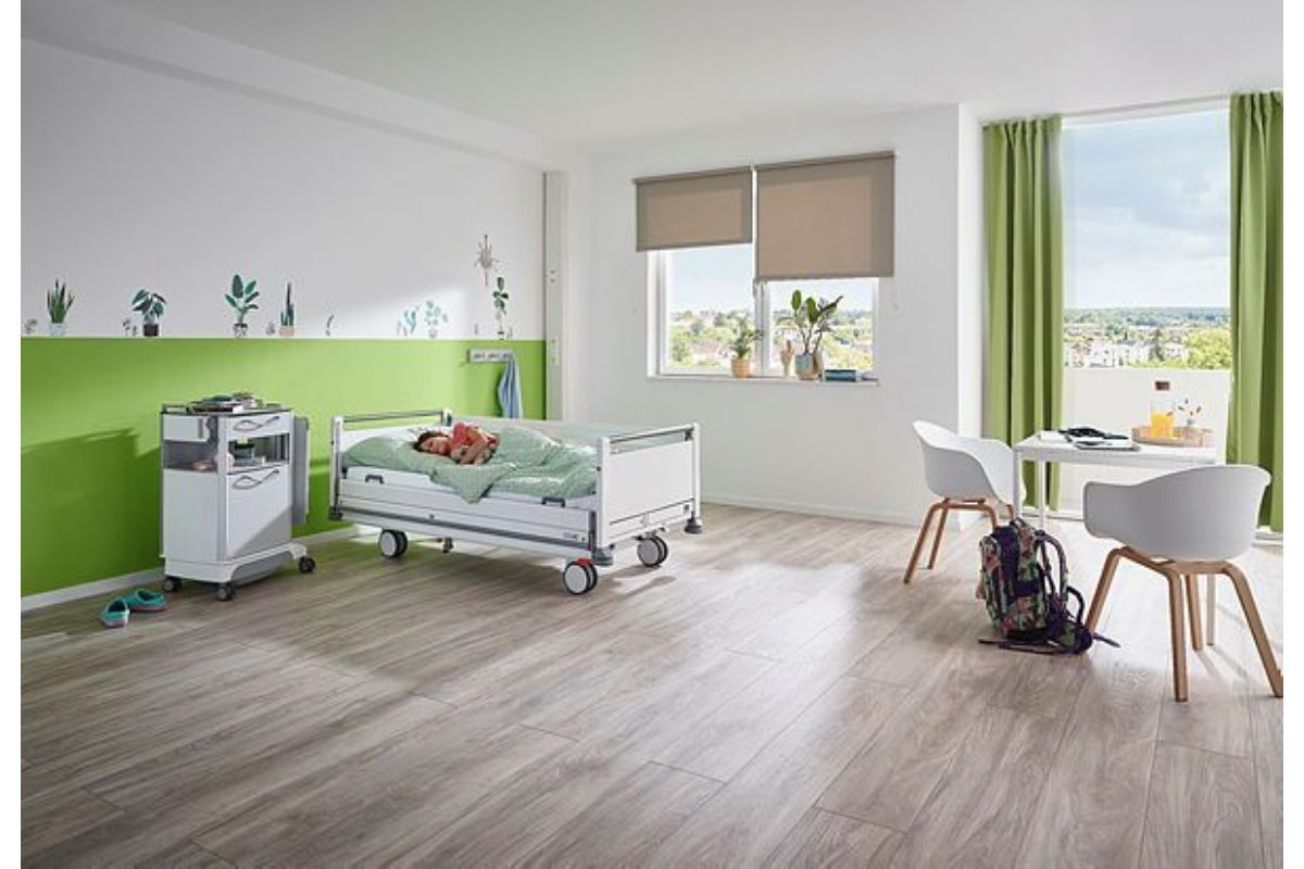 Stiegelmeyer Seta Pro Junior - Paediatric Bed