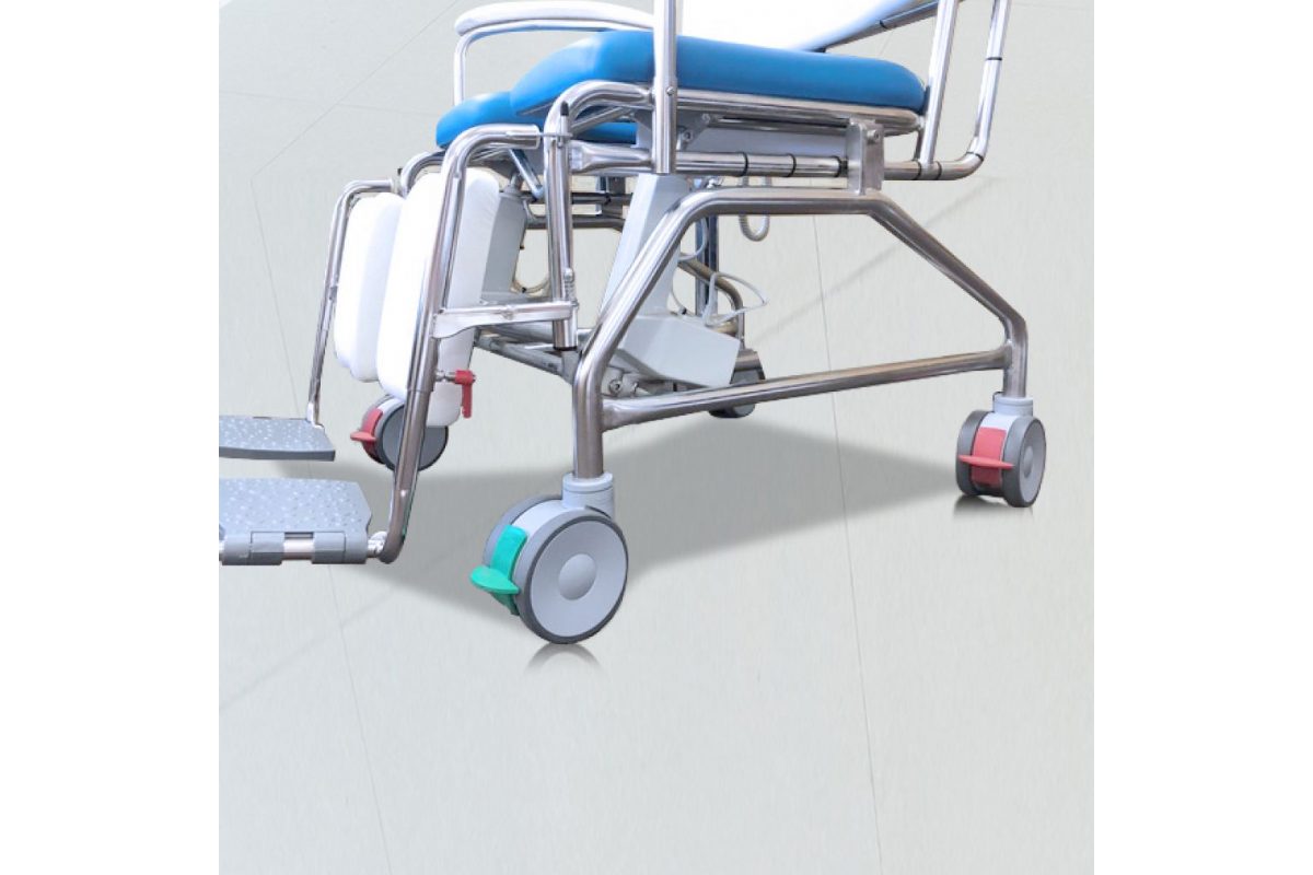 Bariatric Electric Tilt in Space Shower Commode - 600mm