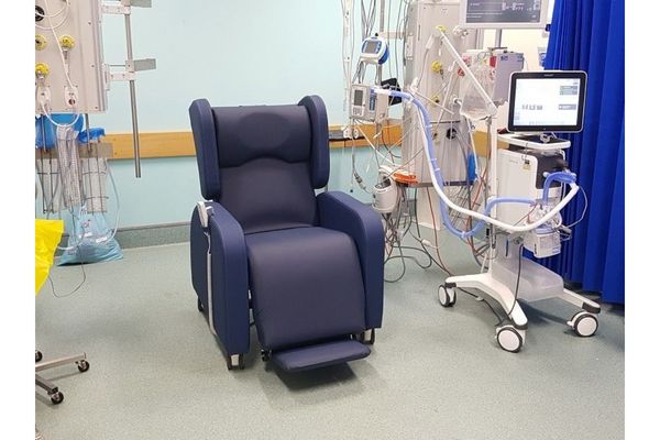 Regency Result Care Chair - Electric 